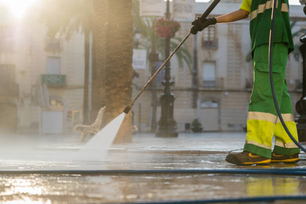 Best Garage Pressure Washing  in Cranston, RI