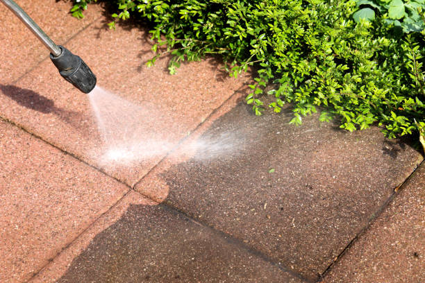 Best Commercial Pressure Washing  in Cranston, RI